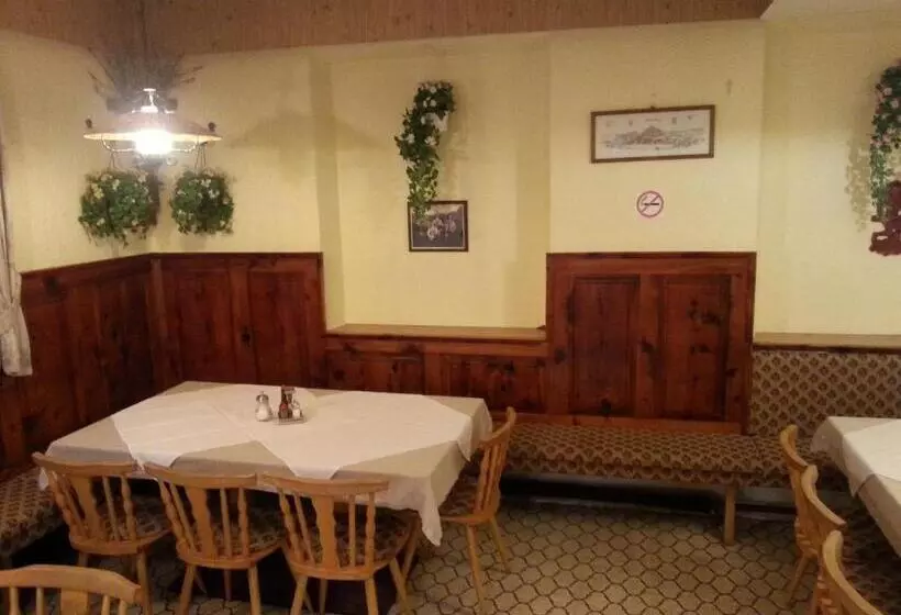 ペンション Gasthof Bergheimat