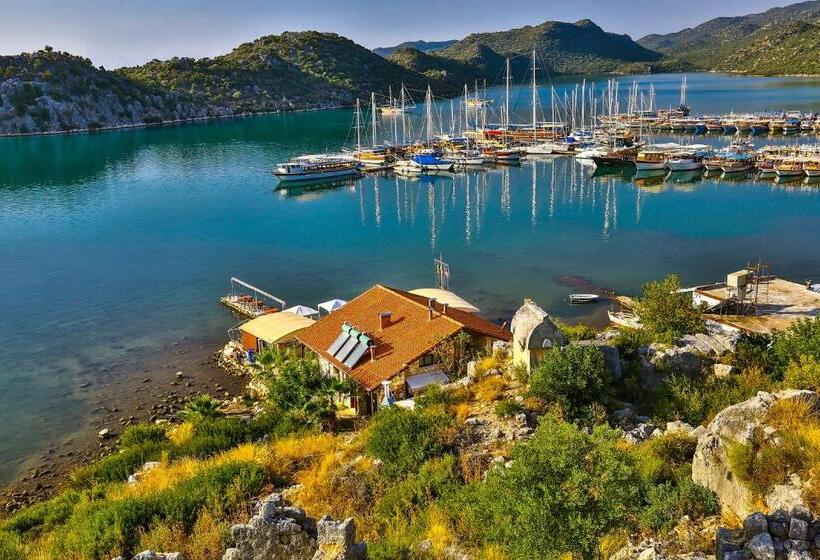 ペンション Kekova Theimussa