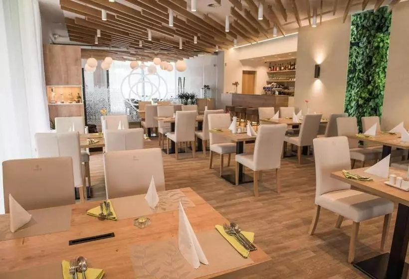 Majatalo Penzion Zahradní