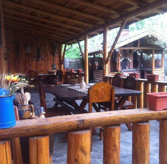 펜션 Sura Pietrei Craiului