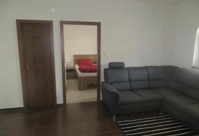 פנסיון U Vinařství