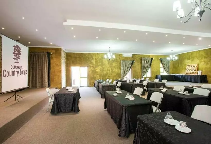 Aamiaismajoitus (B&B) Bluegum Country Lodge