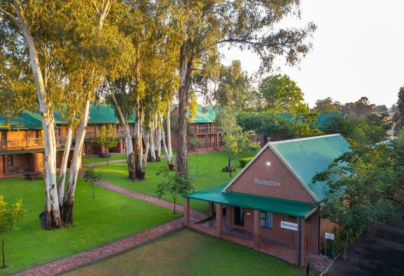 צימר Bluegum Country Lodge