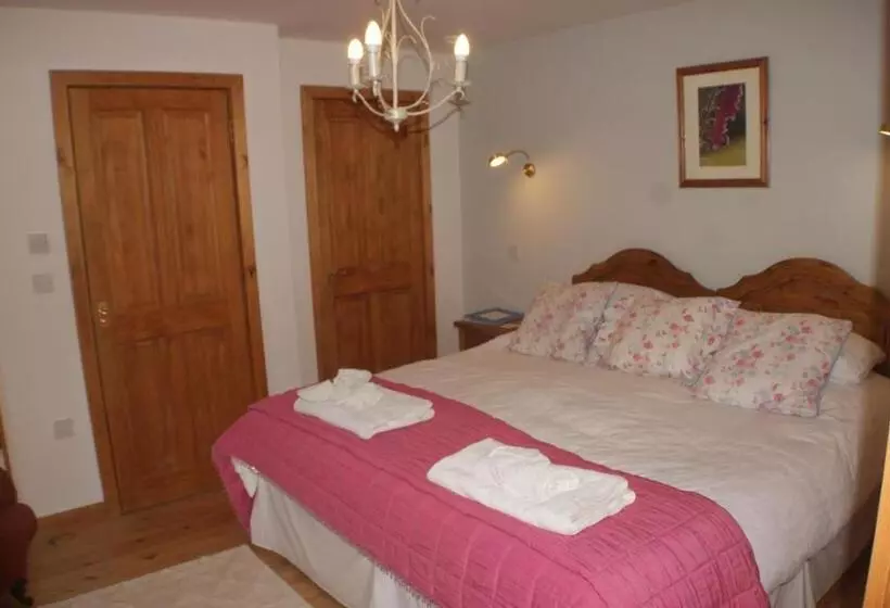 Aamiaismajoitus (B&B) Knockaloe Beg Farm