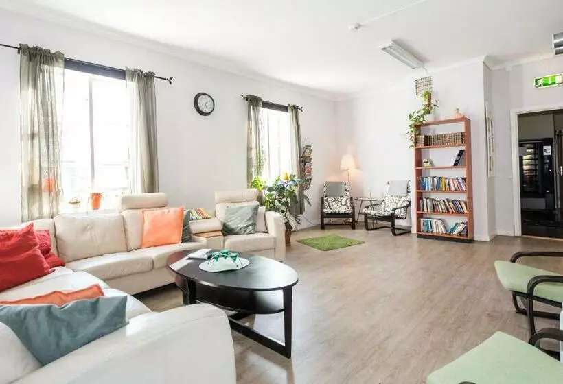 Brukshotellet Roma B&b