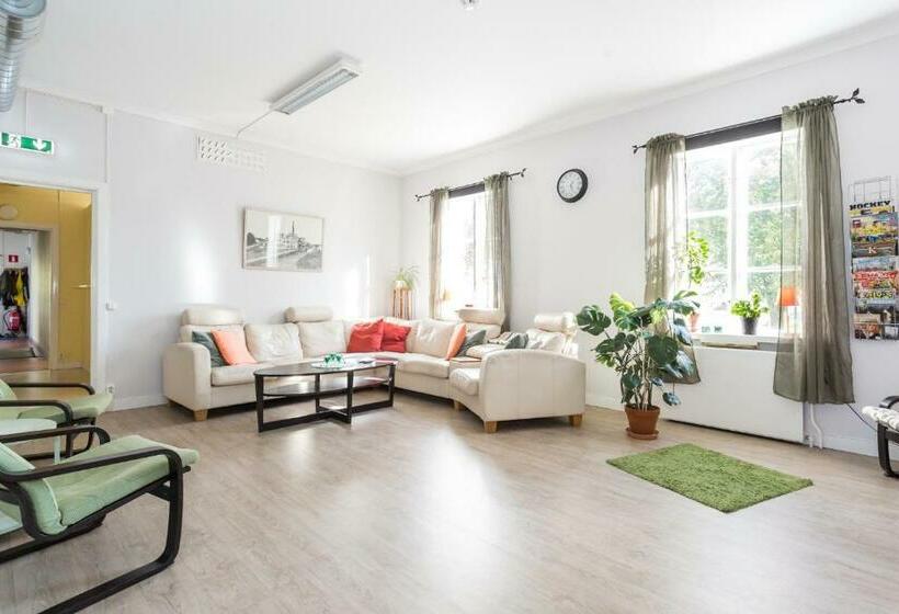 Brukshotellet Roma B&b