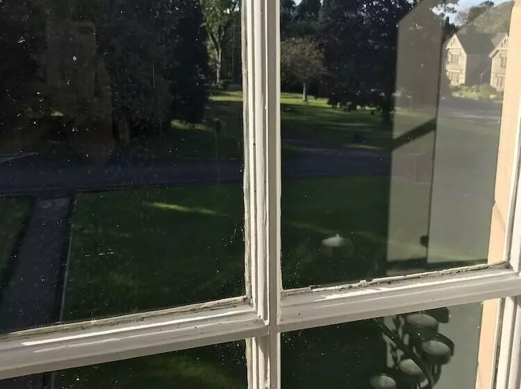 Ford Village Bed & Breakfast