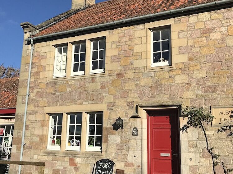 Ford Village Bed & Breakfast