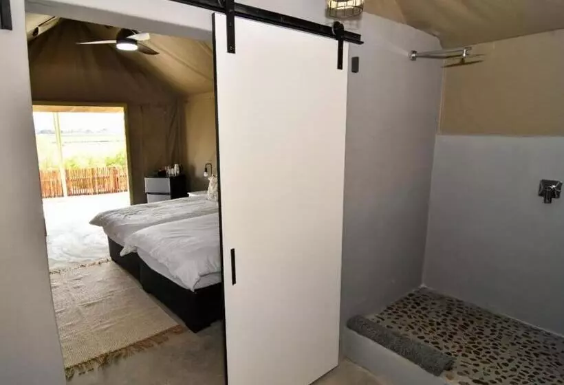 Frontier River Resort