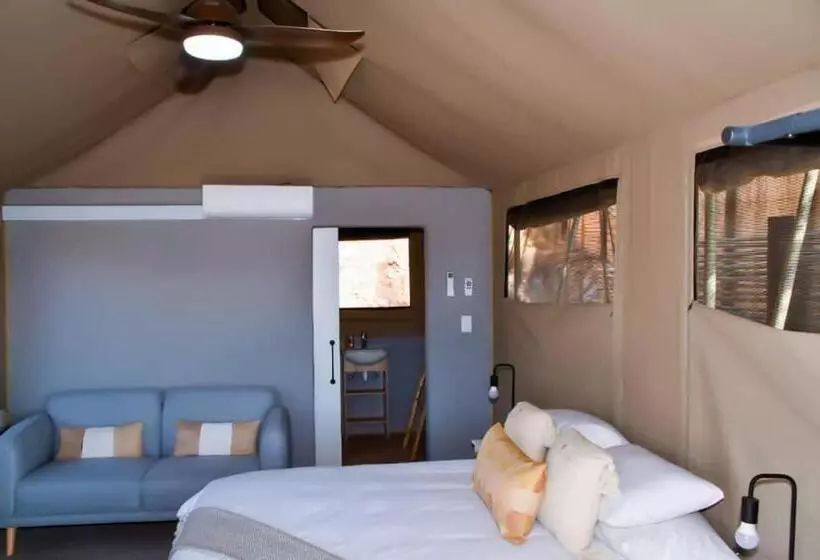 Frontier River Resort