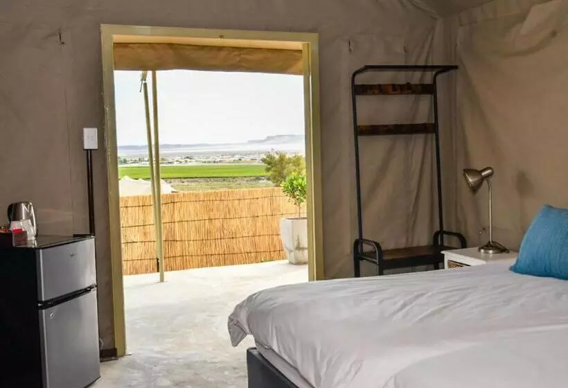 Frontier River Resort