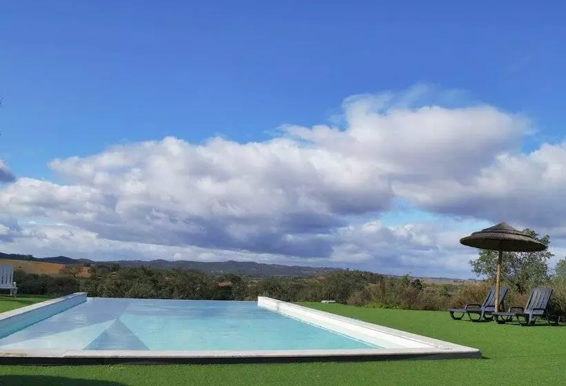 Hotelli Dias Distintos   Turismo Rural