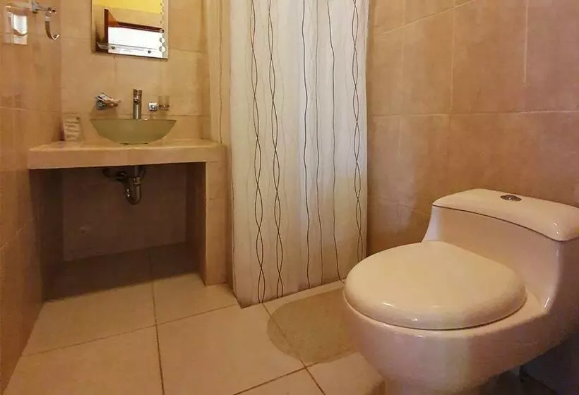 هتل El Mirador De Vichayito