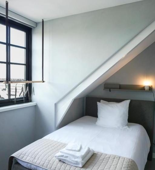 בית מלון כפרי Het Wapen Van Willemstad