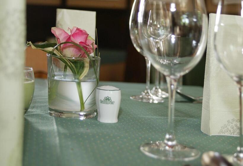 Отель Landhaus Tauber