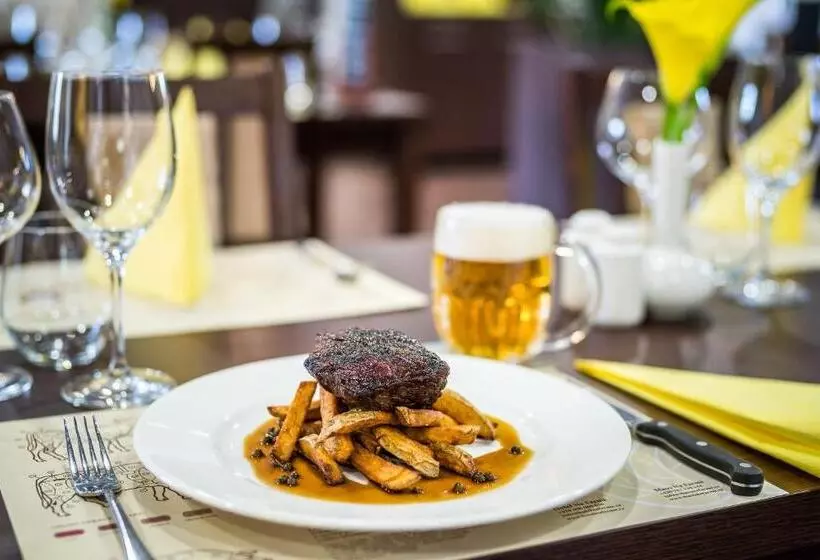 هتل Na Farmě Choťovice