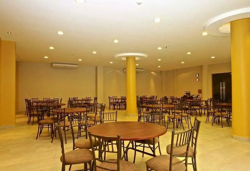 Hotelli Puerto Banana