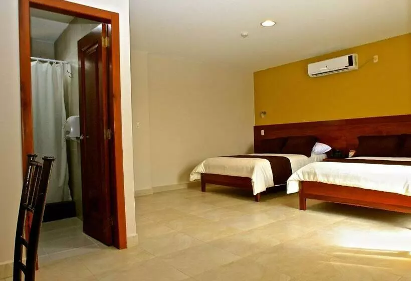 Hotelli Puerto Banana