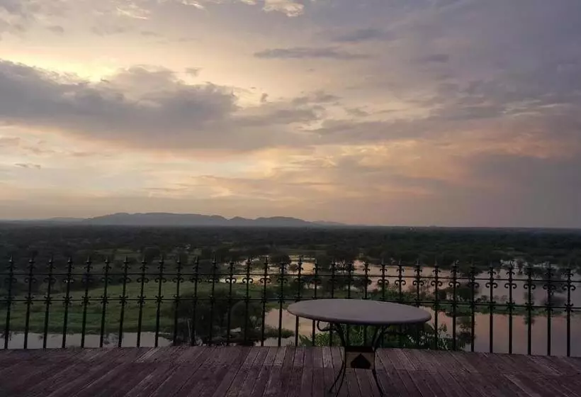 ホテル Sardargarh Heritage