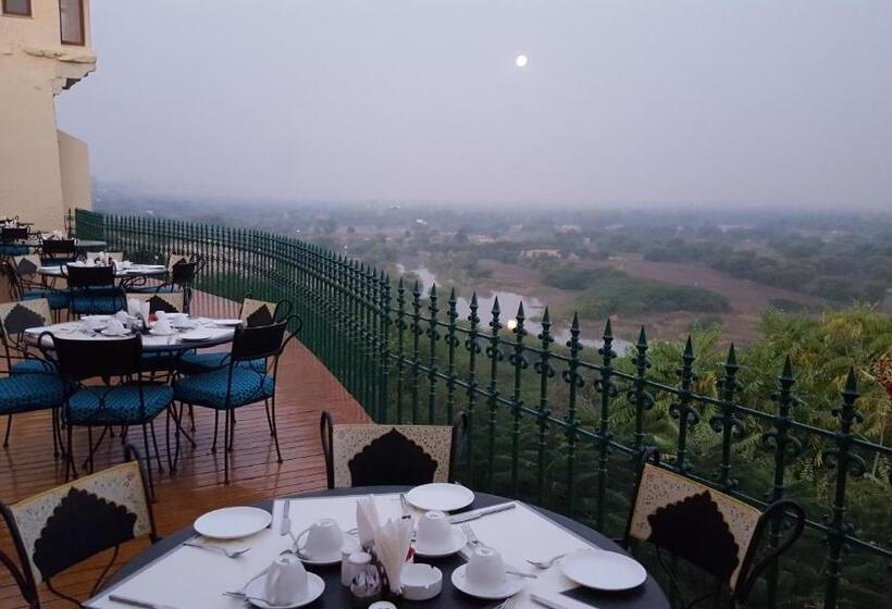 ホテル Sardargarh Heritage