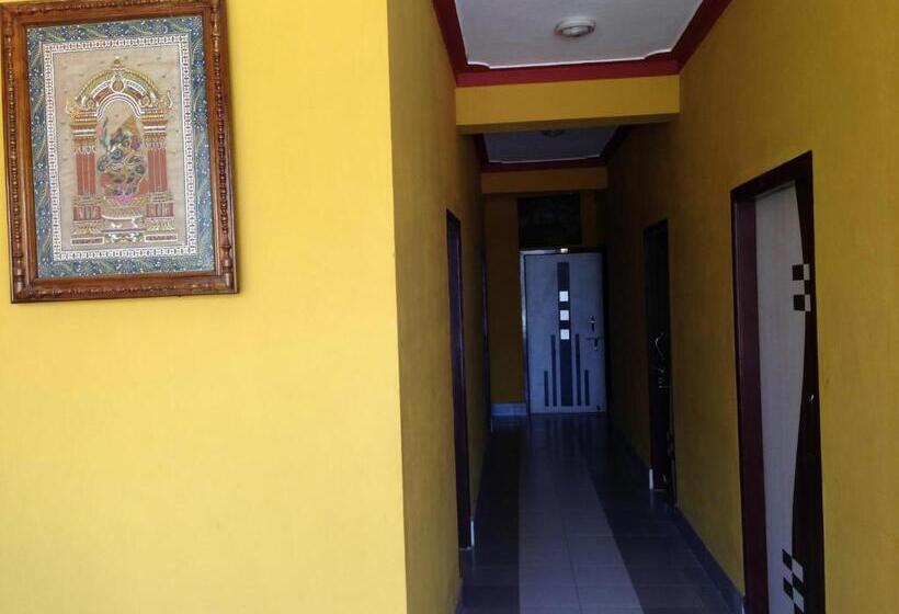 בית מלון כפרי Surya Inn