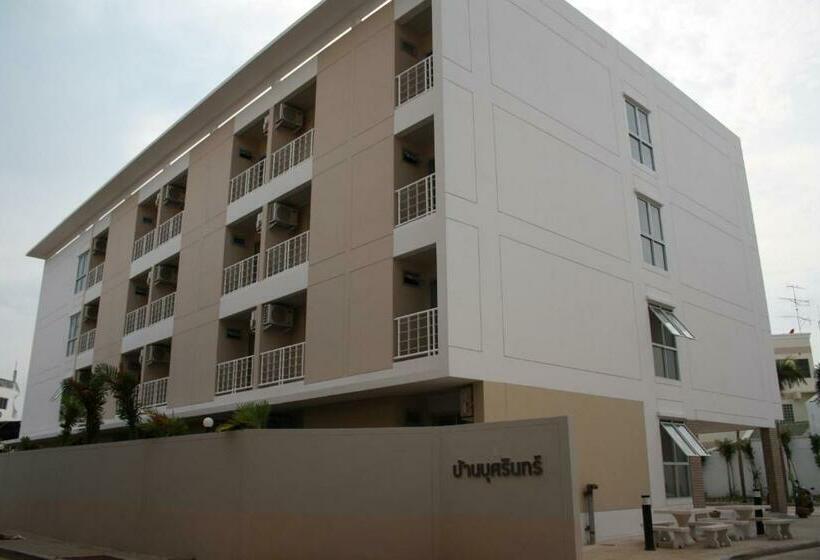 Мотель Baanbudsarin Apartment