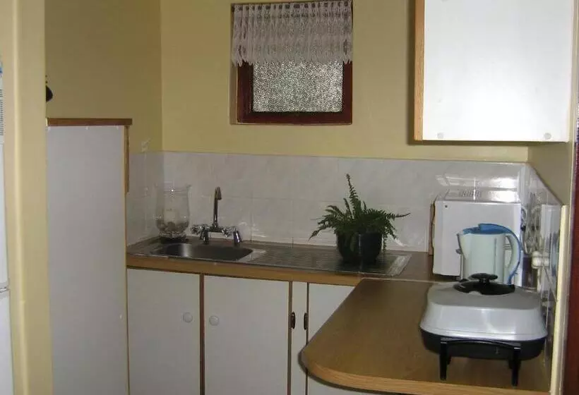 Majatalo Baviana Beach Lodge   Jacobsbaai   Jacobs Bay