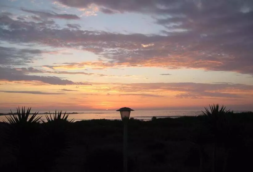 Majatalo Baviana Beach Lodge   Jacobsbaai   Jacobs Bay