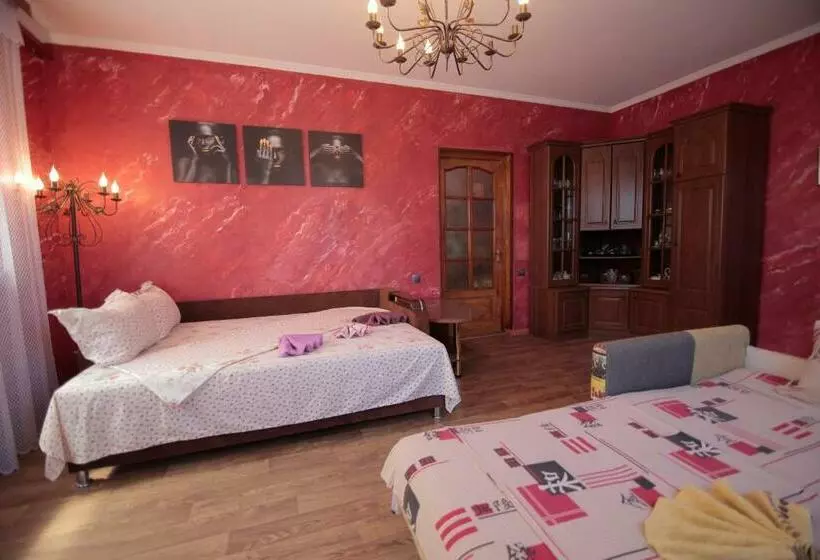 پانسیون Guest House Kamenny Dom