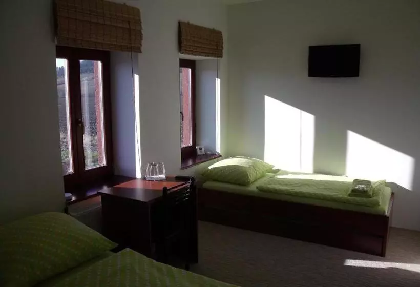 ペンション Penzion Farmer Kapušany