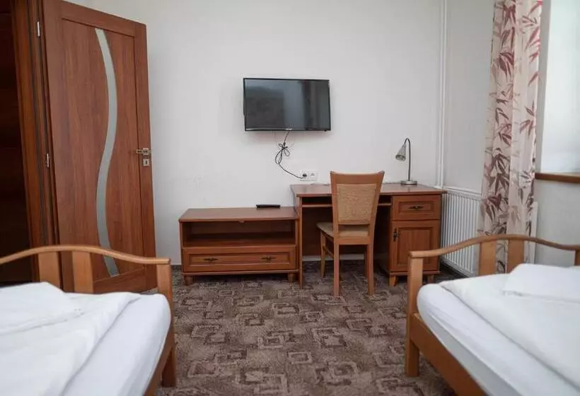 Majatalo Penzion U Jirsáka