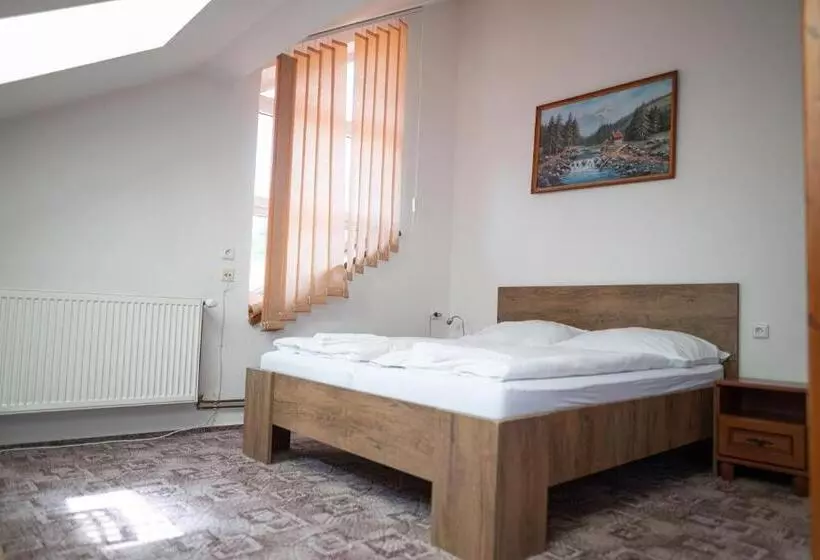 Majatalo Penzion U Jirsáka