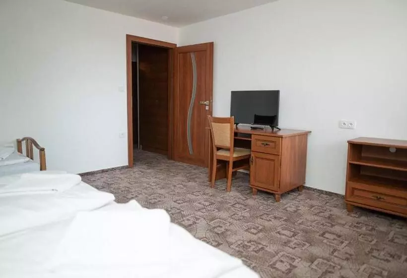 Majatalo Penzion U Jirsáka