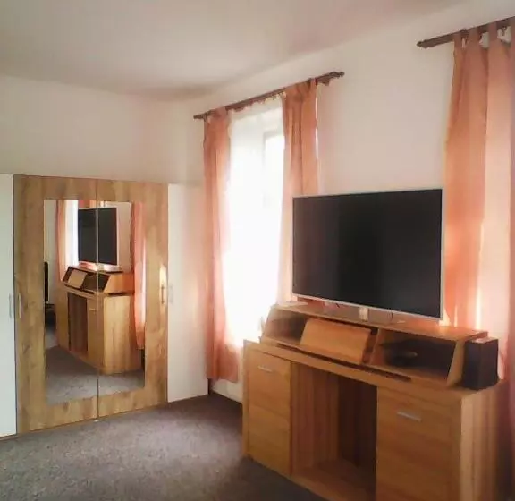 Majatalo U Zlate Brany Cesky Raj