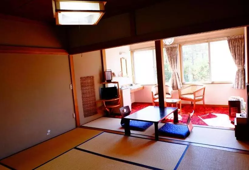 Ryokan Fujitomita
