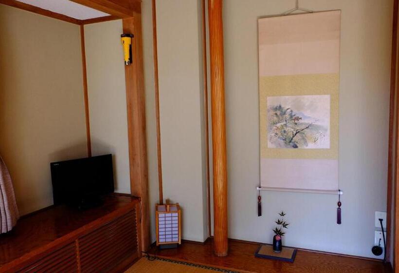 Ryokan Fujitomita