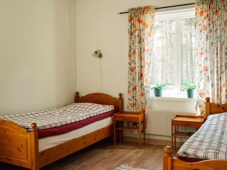 Siknäs Vandrarhem   Hostel