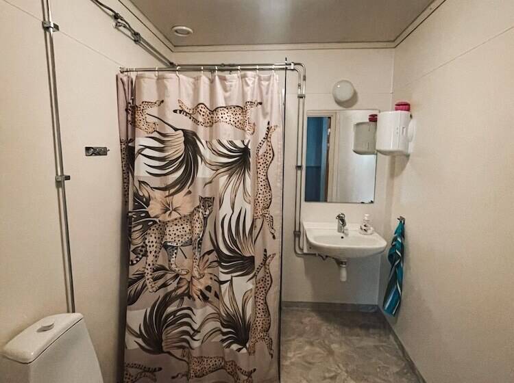 Siknäs Vandrarhem   Hostel