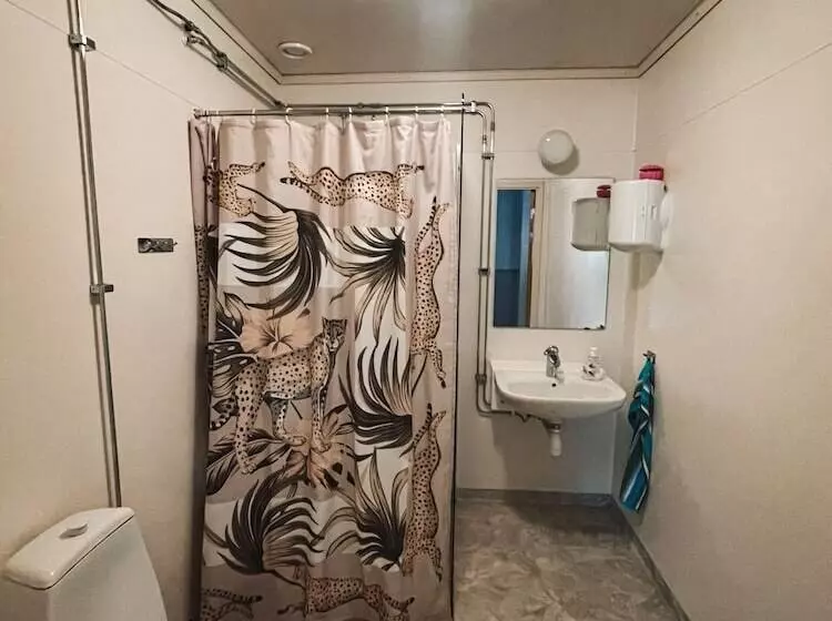 Siknäs Vandrarhem   Hostel