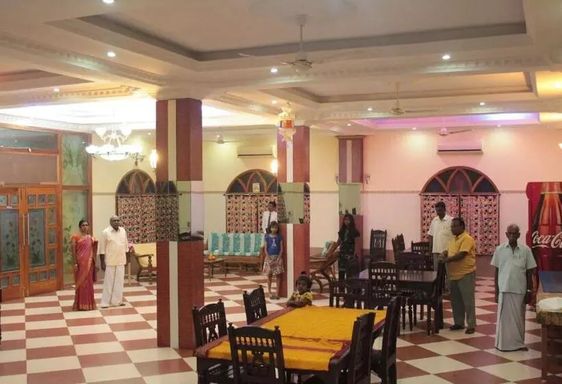 Retkeilymaja Chettinaadu Narayana Inn