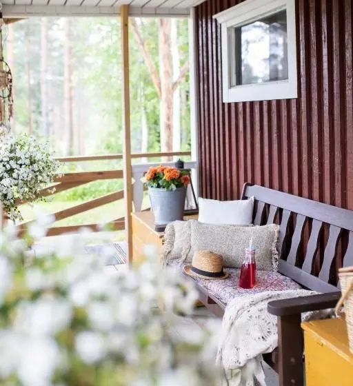 Retkeilymaja Karkausmäen Kammari