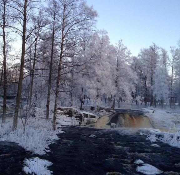 צימר Bergsmansgårdens Gästhus