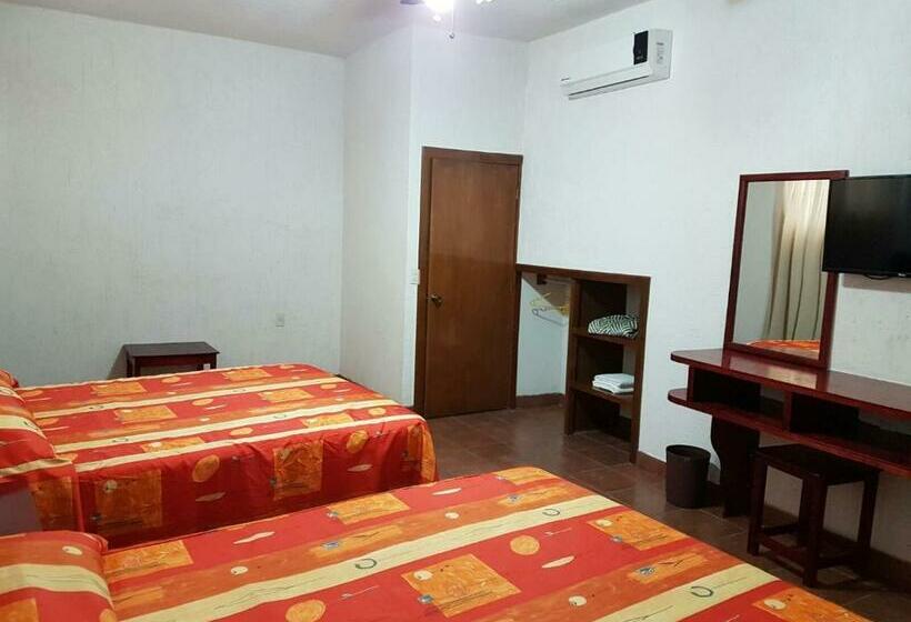 فندق Maria Del Refugio