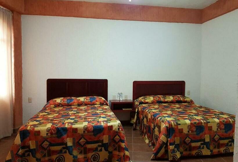 فندق Maria Del Refugio