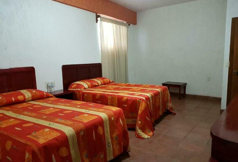 فندق Maria Del Refugio