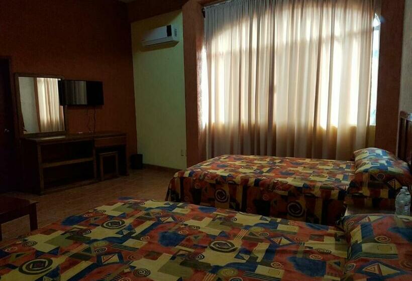 فندق Maria Del Refugio