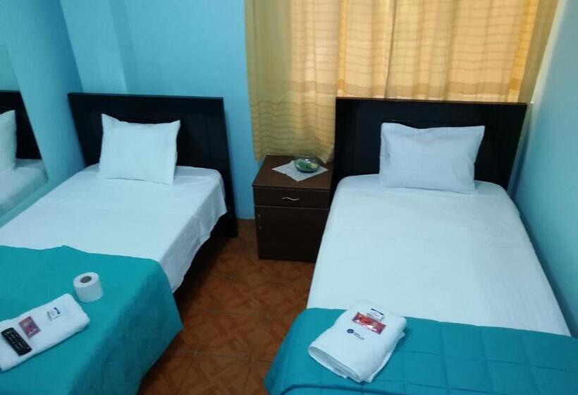 Hotel Nuevo Amanecer