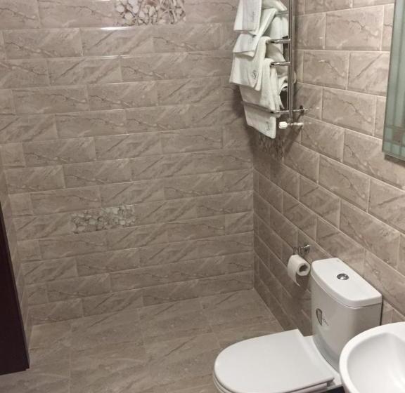 فندق Podilskii Dvir