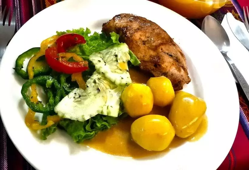 ホテル Pucara Tambo