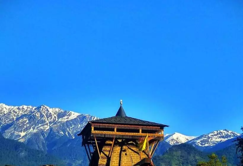 ホテル Soham S Chateau De Naggar   Manali